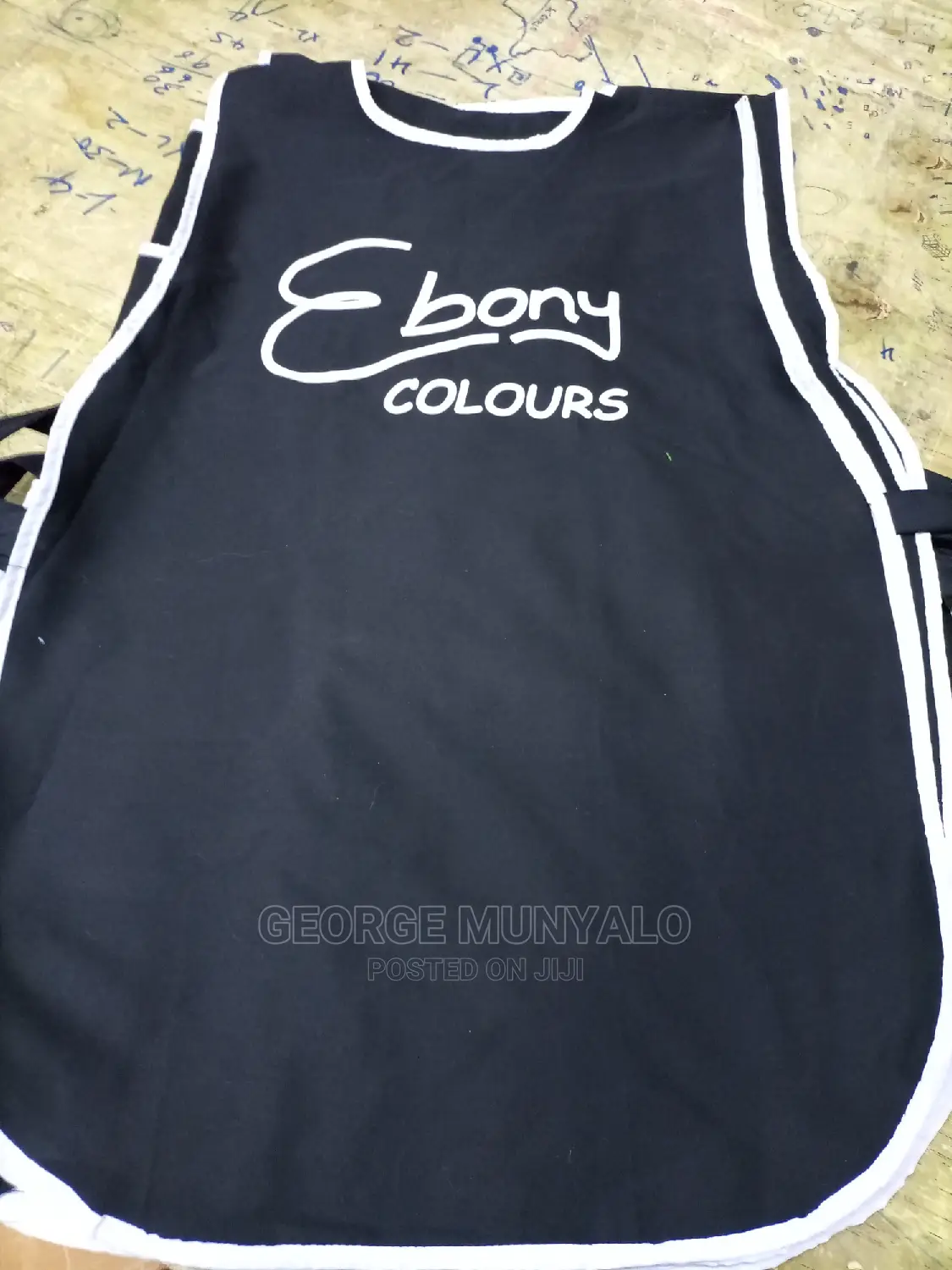 Saloon Quality Aprons