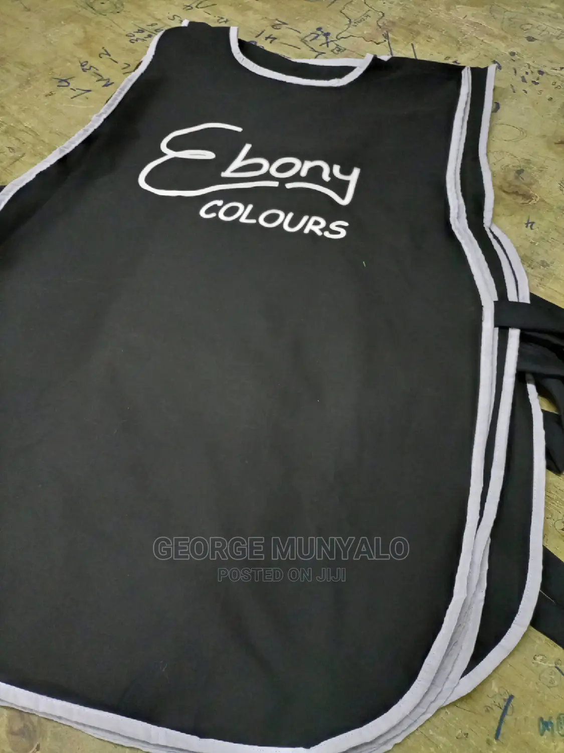 Saloon Quality Aprons
