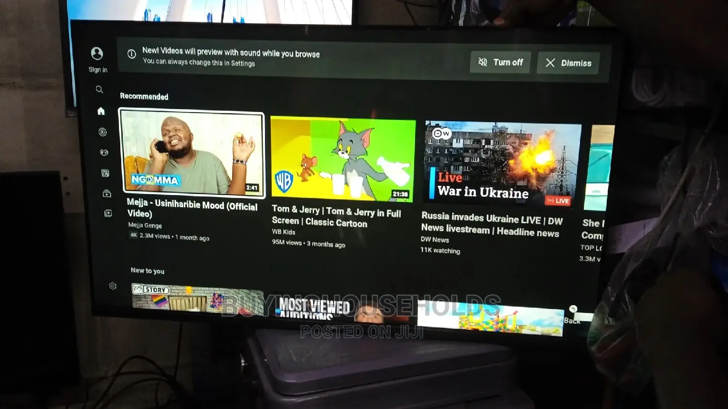 Vision Plus 32" Smart Android Tv