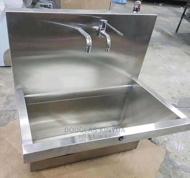 Stainless Steel Hospital Scrub Sink