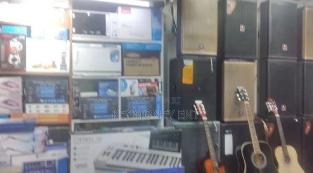 Effective Point Of Sale Software System For Electronics Shop - main view