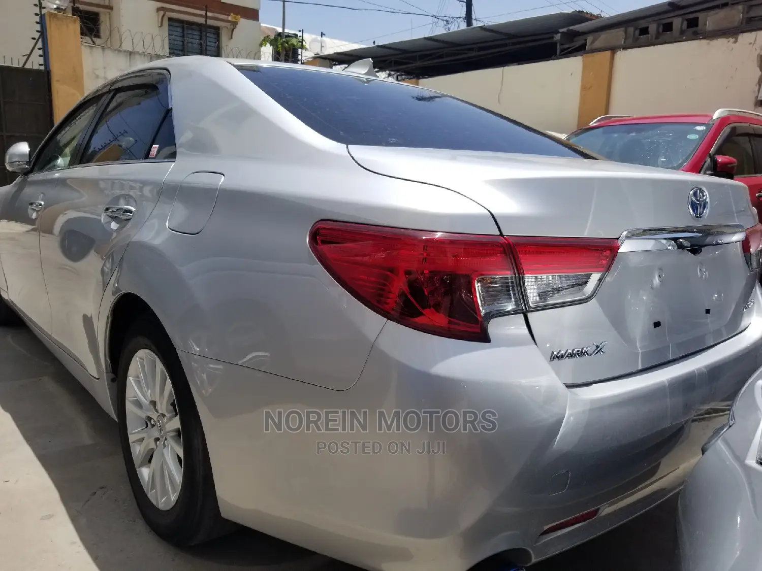Toyota Mark X 2014 Orange
