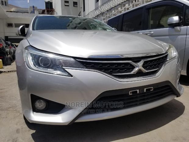 Toyota Mark X 2014 Orange - main view