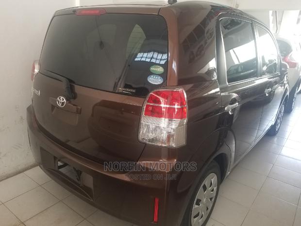 Toyota Spade 2014 1.5 Brown - thumbnail 7