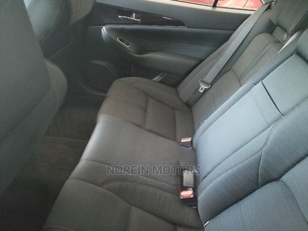 Toyota Crown 2014 Black - thumbnail 4