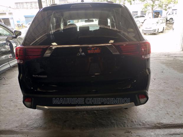 Mitsubishi Outlander 2015 Black - thumbnail 3