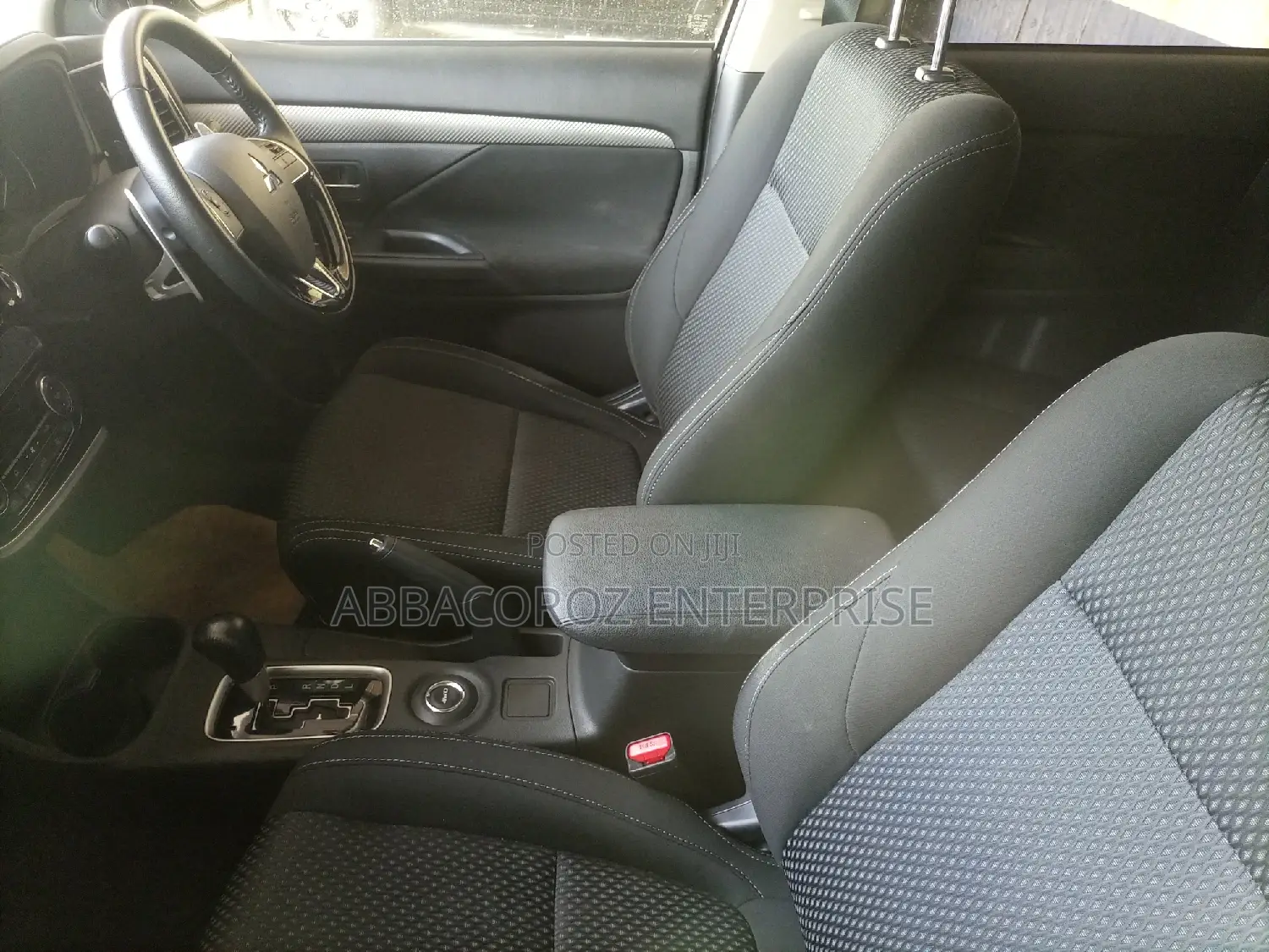 Mitsubishi Outlander 2015 Black