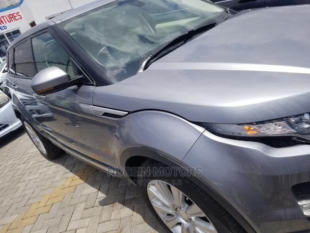 Land Rover Range Rover Evoque 2014 Silver - thumbnail 2