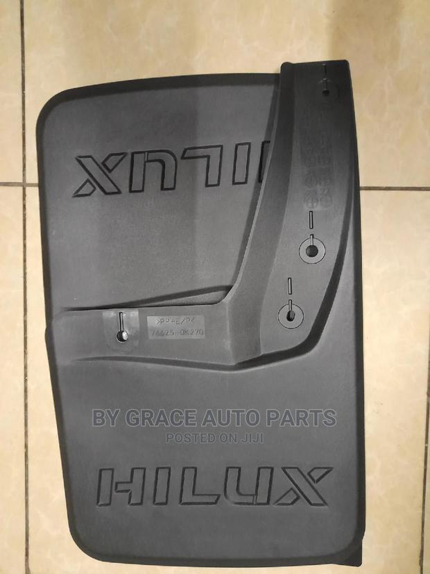 Mud Flaps Hilux Revo Front and Rear. - thumbnail 2