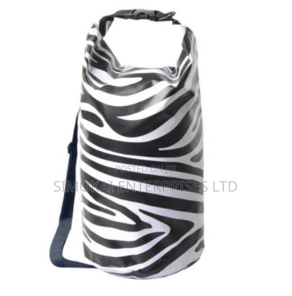 Acecamp Zebra Dry Sack With Shoulder Strap 20L