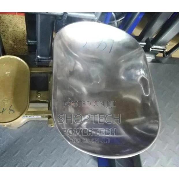 Analogue Weighing Scale. - thumbnail 2