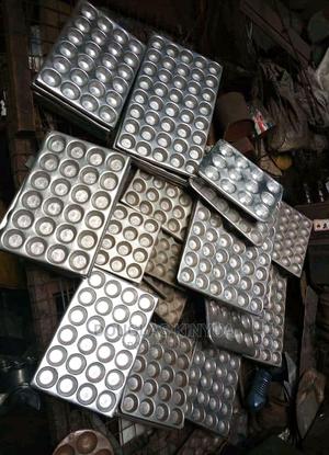 Cupcakes Baking Tins - thumbnail 2