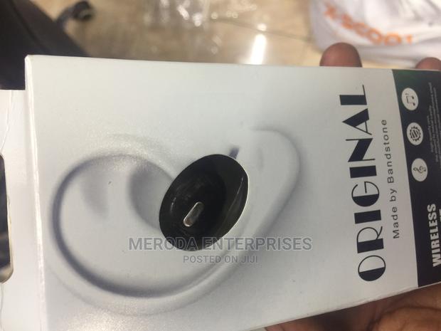 In Ear Wireless Headset - thumbnail 3