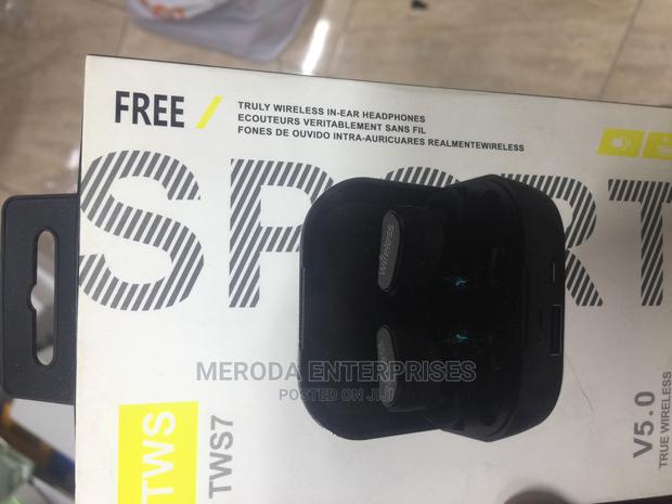 TWS7 True Wireless Headsets - main view