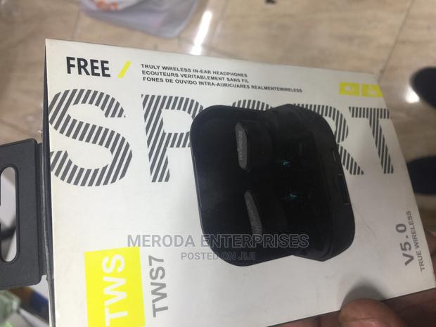 TWS7 True Wireless Headsets - thumbnail 3
