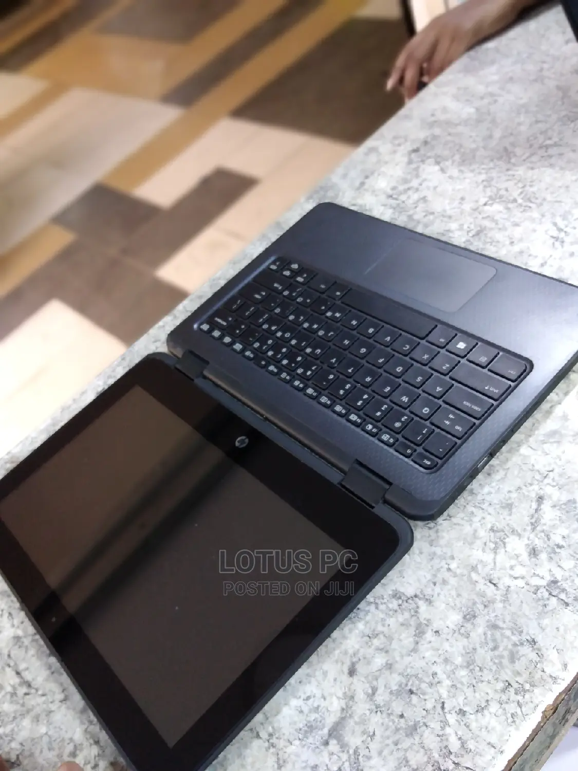 Laptop HP Pavilion X360 11 4GB Intel Celeron SSD 128GB