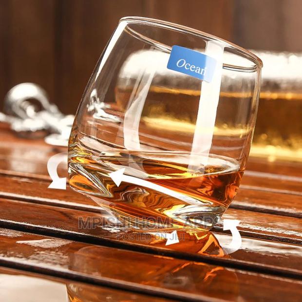 6pcs Cuba Rotating Whyskey Glasses - thumbnail 2