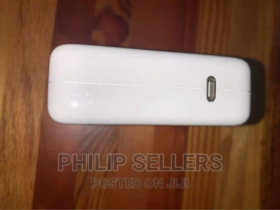 Apple 87W USB-C Power Adapter With USB Charge Cabl