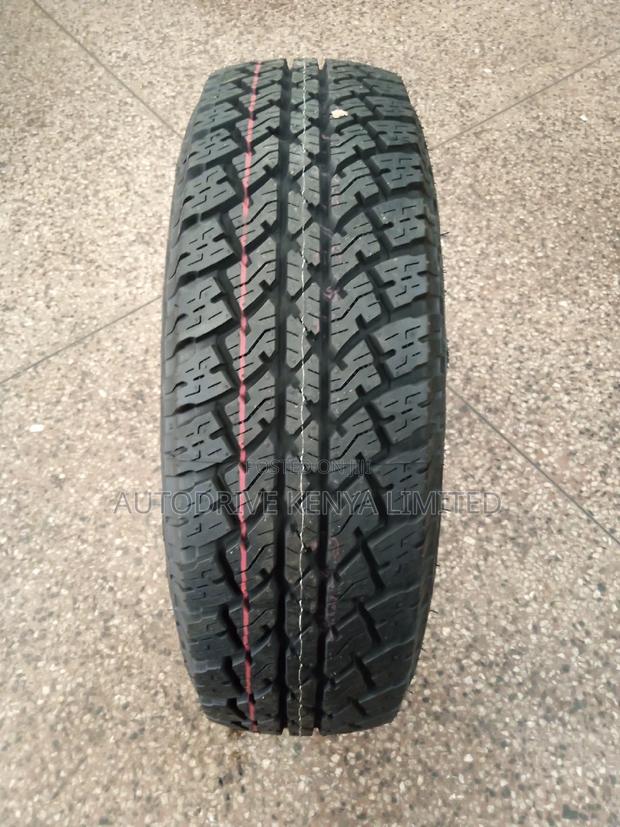 225/75r15 Bridgestone A/T - thumbnail 2