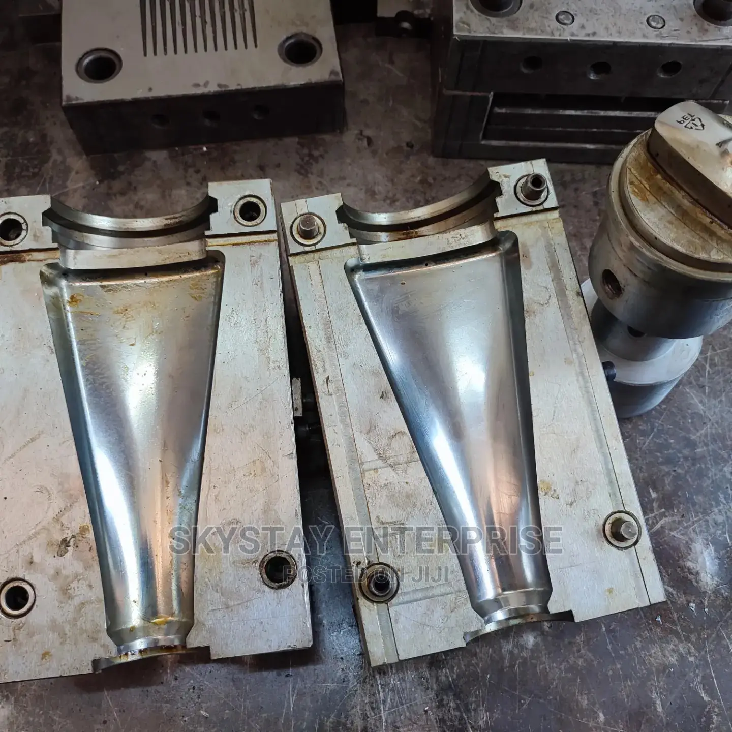 Injection Blow Moulds CNC Machining