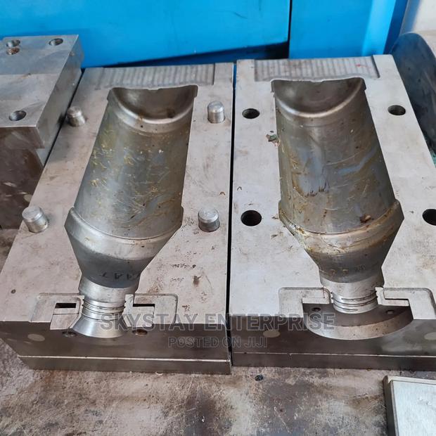 Injection Blow Moulds CNC Machining - thumbnail 6