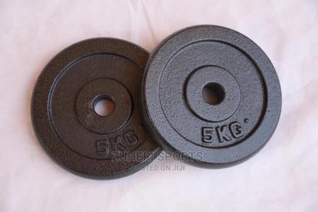 Cast Iron Plates 5kg Gym Weights Pair