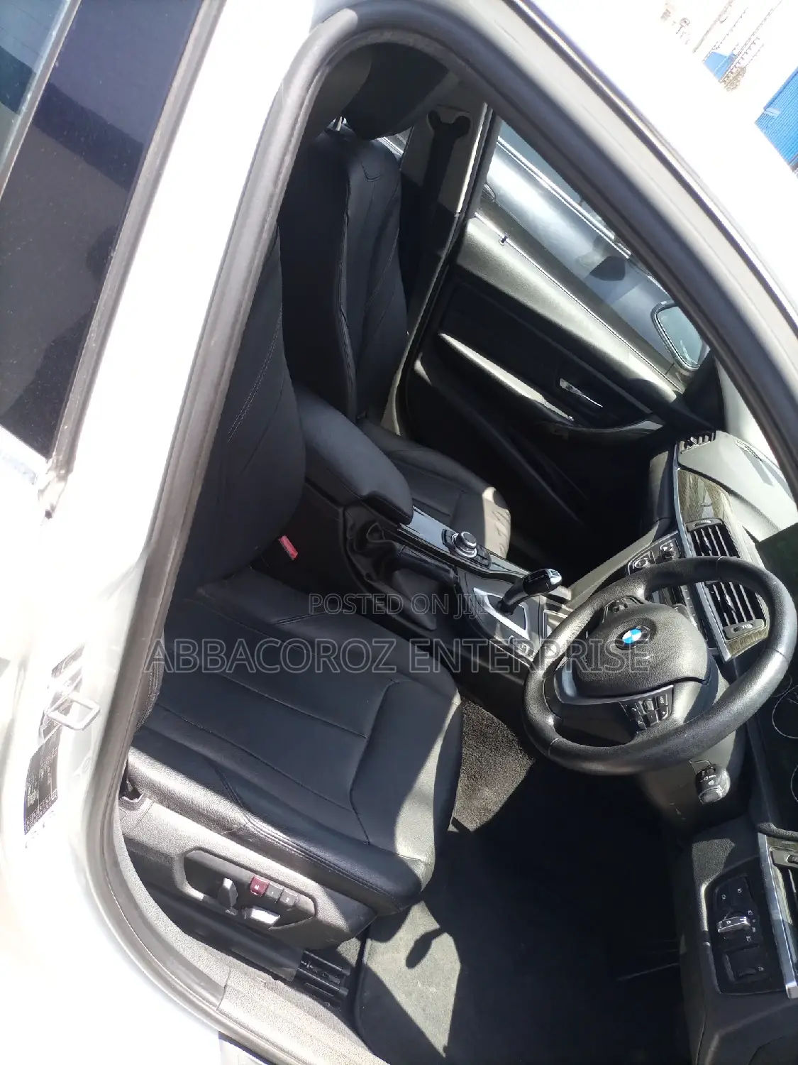 BMW 320i 2015 White
