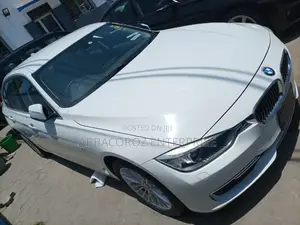 BMW 320i 2015 White