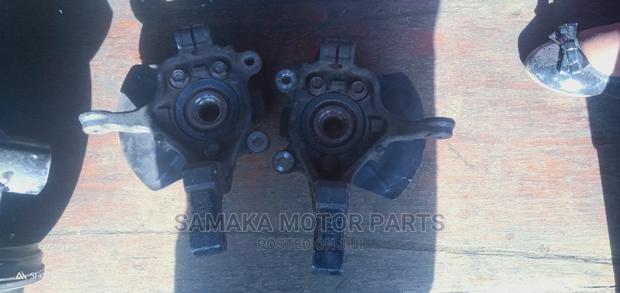 Tiida Front Hub