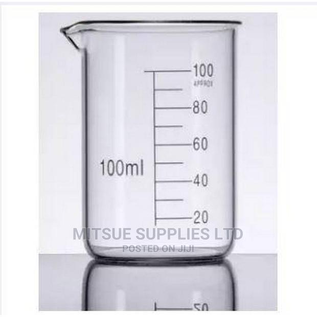 A Set of 30 Glass Beaker-50ml (Griffchem Boro 3.3)