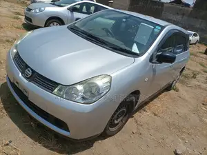 Nissan Wingroad 2015 Silver
