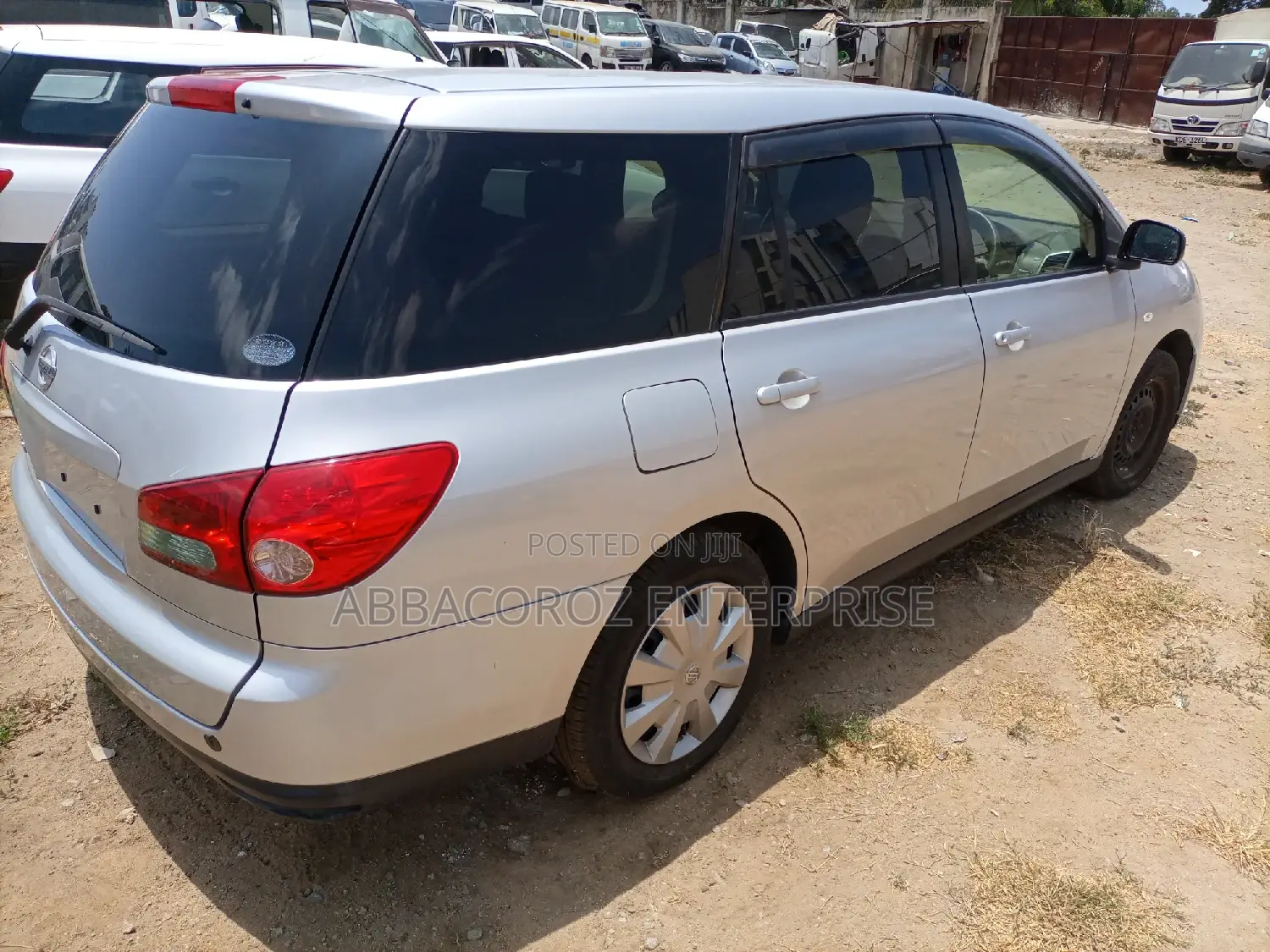 Nissan Wingroad 2015 Silver