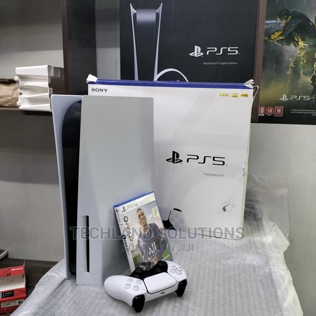 SONY Playstation 5 , PS5. - thumbnail 4