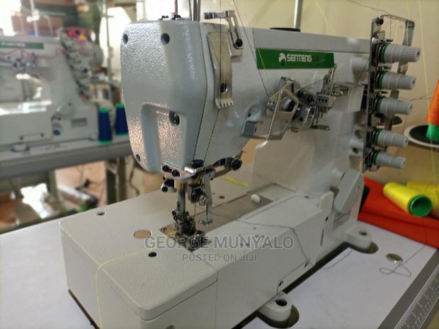 Flat-Lock Sewing Machine - thumbnail 3