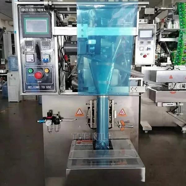 Two-Head Weighing and Packaging - main view