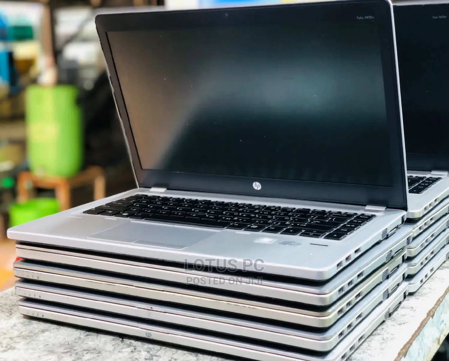 New Laptop HP 14-Dq1025cl 4GB Intel Core I7 HDD 500GB