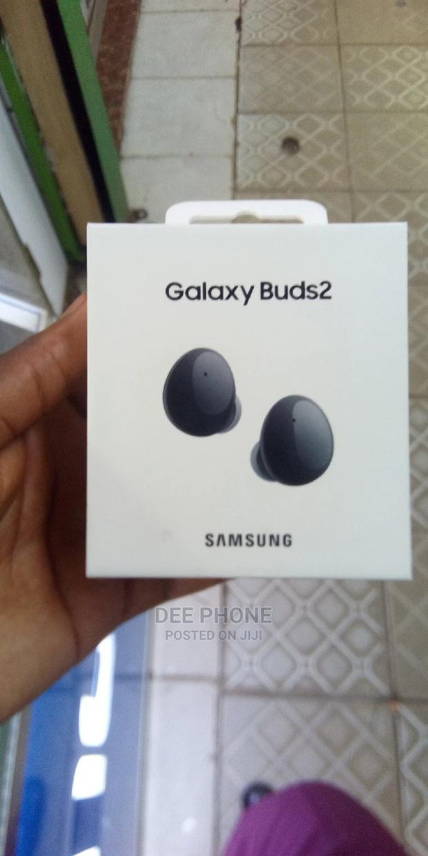 Samsung Galaxy Buds 2 Earbuds - thumbnail 4