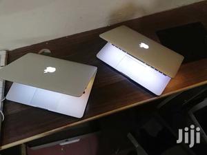 Laptop Apple MacBook Pro 4GB Intel Core i5 HDD 500GB
