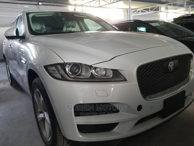 Jaguar F-Pace 2017 Pearl