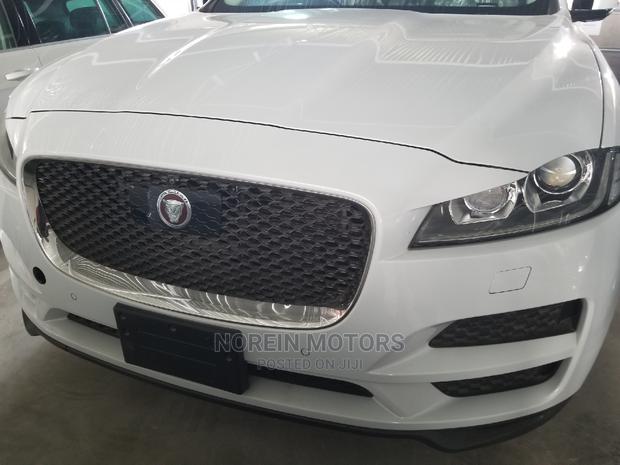 Jaguar F-Pace 2017 Pearl - thumbnail 2