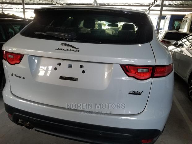 Jaguar F-Pace 2017 Pearl - thumbnail 10