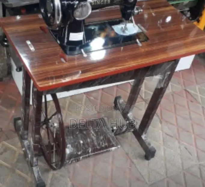 Singer Sewing Machine