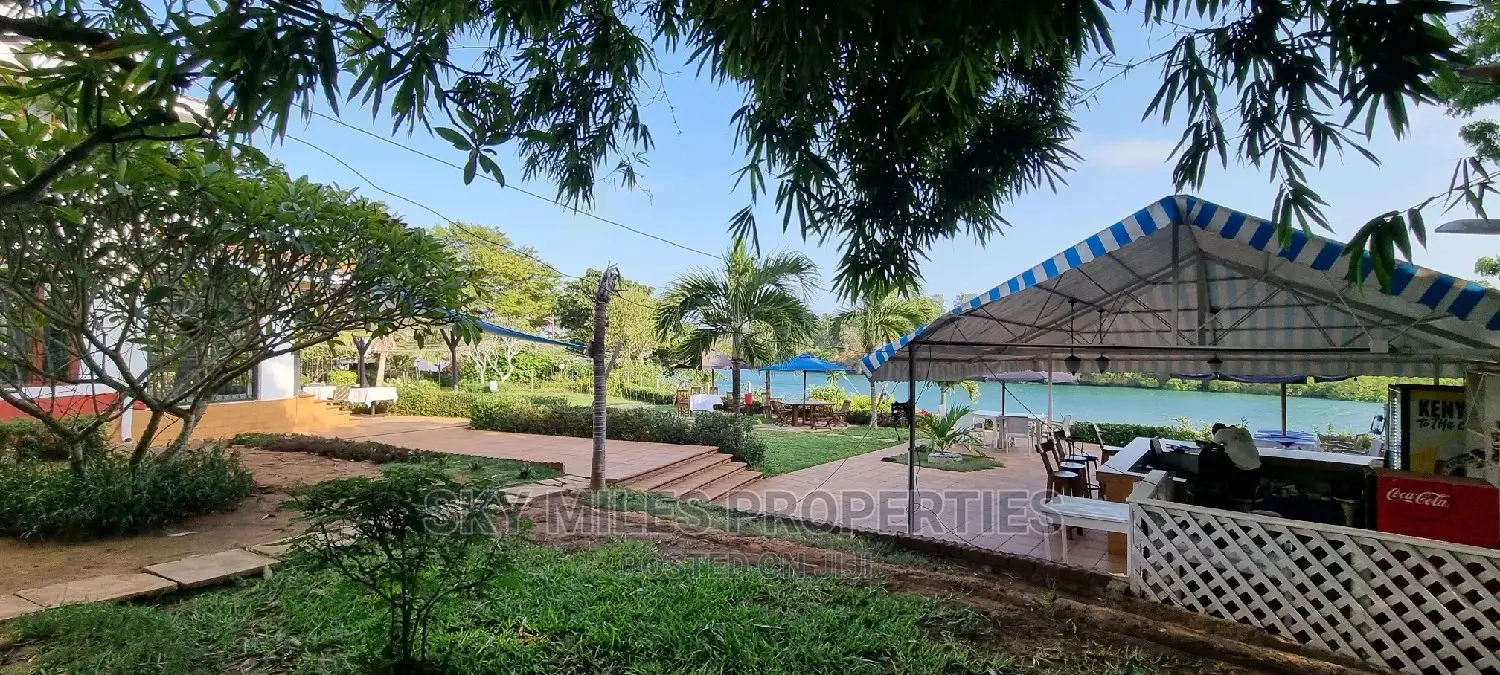 Holiday Villa's Mtwapa Creekside