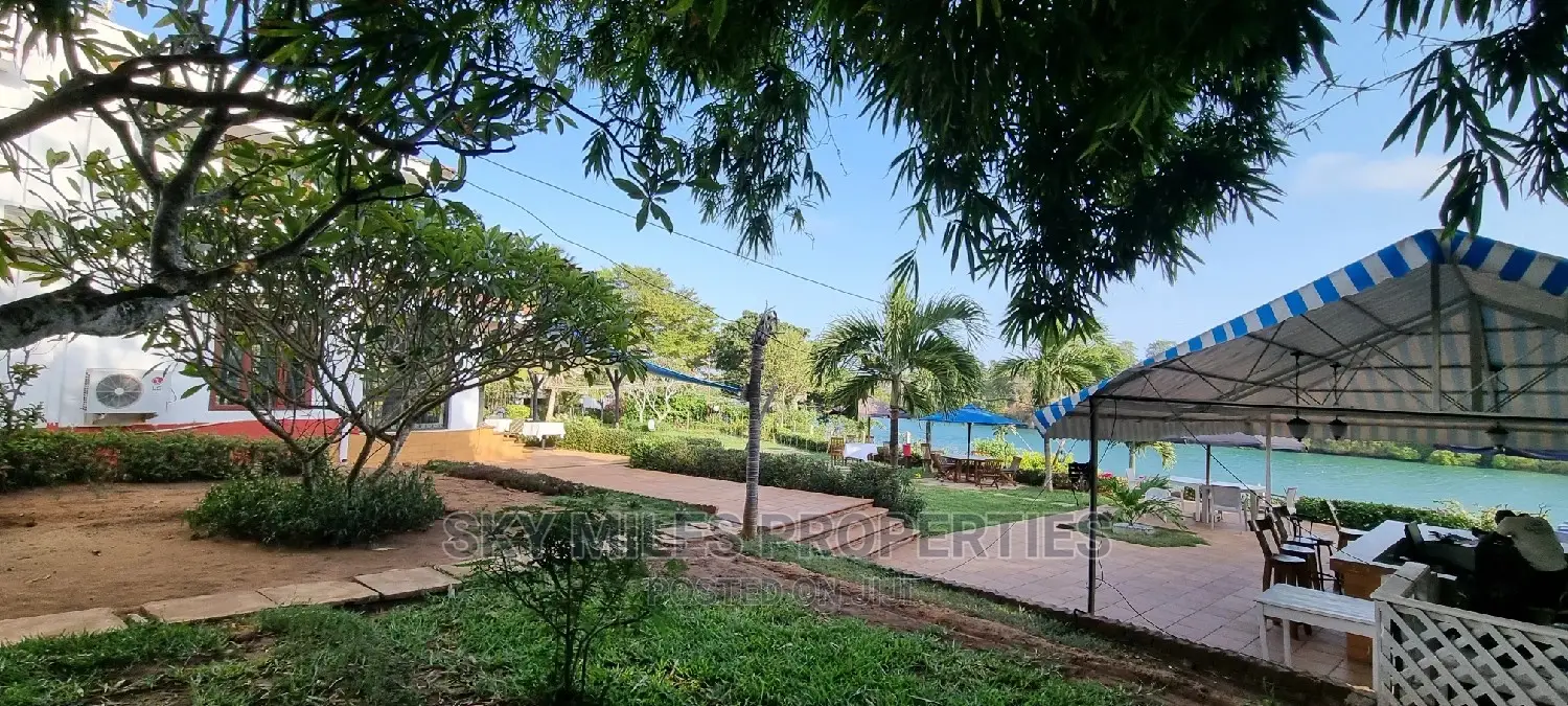 Holiday Villa's Mtwapa Creekside