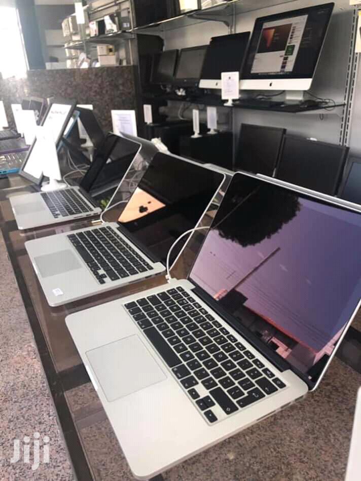 Laptop Apple MacBook Pro 4GB Intel Core i5 HDD 500GB