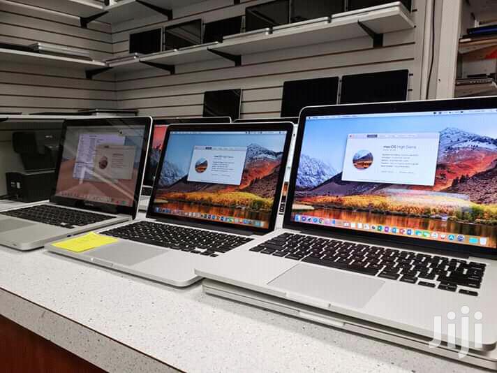 Laptop Apple MacBook Pro 4GB Intel Core i5 HDD 500GB
