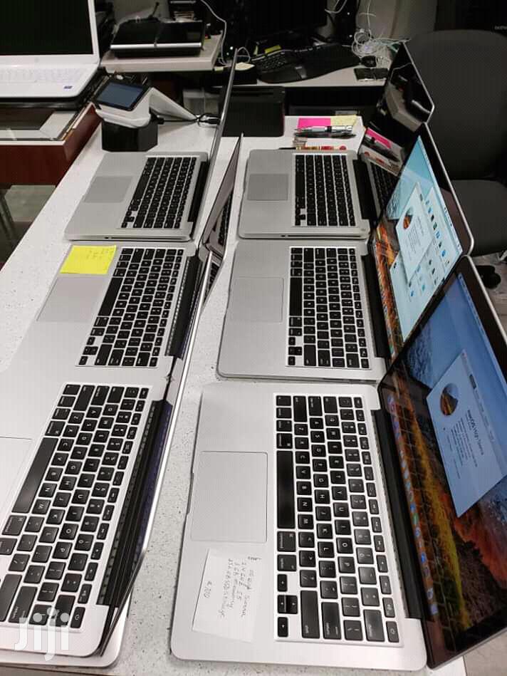 Laptop Apple MacBook Pro 4GB Intel Core i5 HDD 500GB