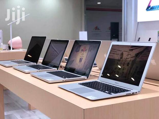 Laptop Apple MacBook Pro 4GB Intel Core i5 HDD 500GB - main view