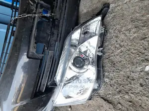Fielder Axio 2012 2014 Headlights, Xenon