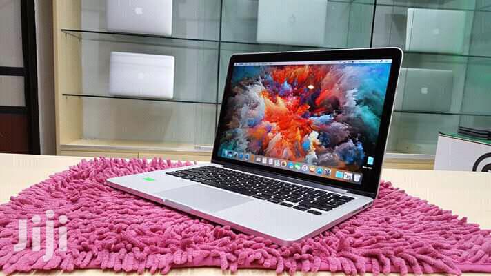 Laptop Apple MacBook Pro 4GB Intel Core i5 HDD 500GB